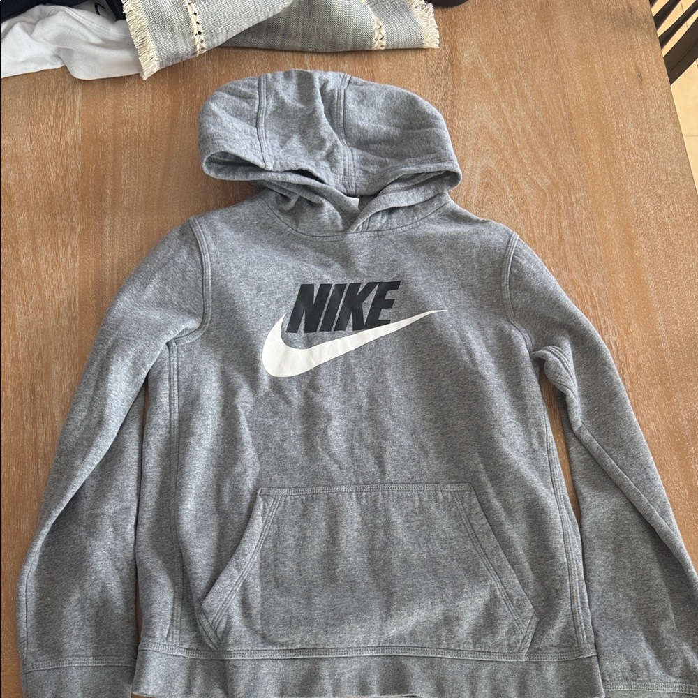 Nike Heather Gray Pullover Hoodie